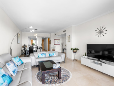 Apartment in Estepona — photo 4