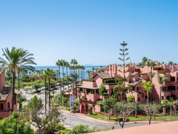 Apartment in Estepona