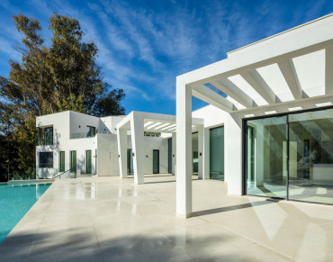 Villa for sale in Sotogrande Alto, Sotogrande - HRB-01261P