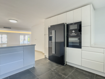 Town House in Marbella — photo 5