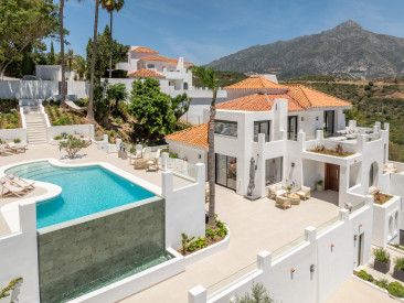 Villa in Marbella — photo 3