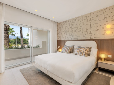 Apartment in Estepona — photo 3