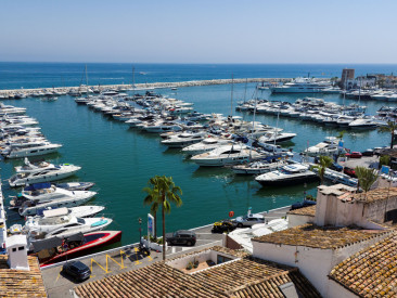 Apartment in Marbella — photo 3