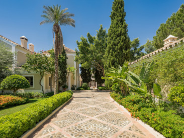 Villa in Benahavis — photo 5