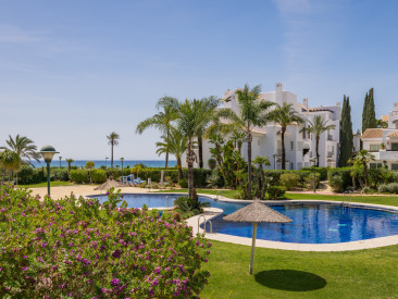Apartment in Marbella — photo 3