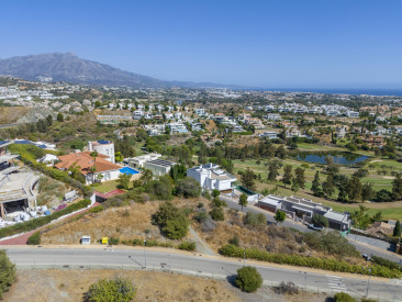 Plot / Land in Benahavis — photo 4