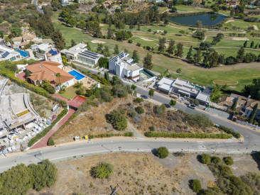Plot / Land in Benahavis — photo 6