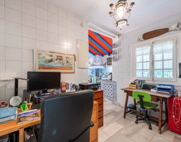 Villa for sale in Marbella Golden Mile - PANR-15190
