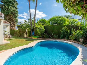Villa in Marbella — photo 4