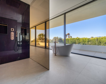 Villa for sale in Marbella Golden Mile - PANR-15130