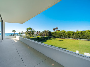 Villa in Marbella — photo 2