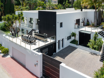 Villa in Marbella — photo 2