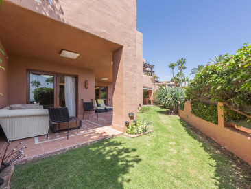 Apartment in Estepona — photo 6