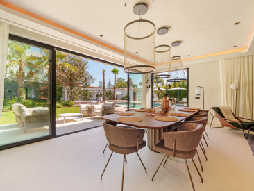 Villa in Marbella — photo 3