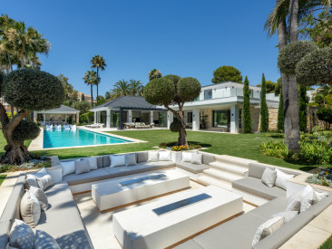 Villa in Marbella — photo 2