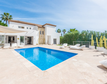 Villa for sale in Nueva Andalucia, Marbella Country Club, Marbella - PANR-14008
