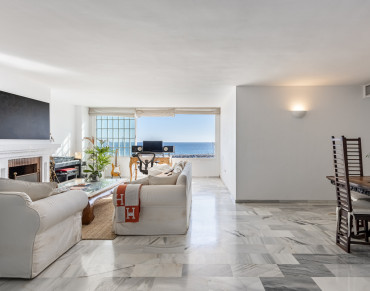Apartment for sale in Puerto Banús - PANR-13601