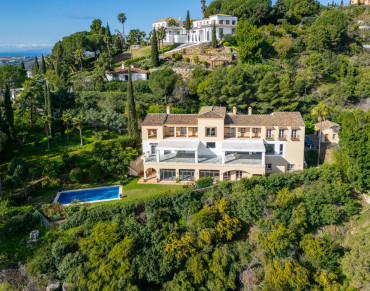 Villa for sale in El Madronal - PANR-12772