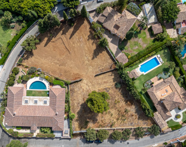Land for sale in Marbella Golden Mile, Nagüeles, Marbella - R112-11462