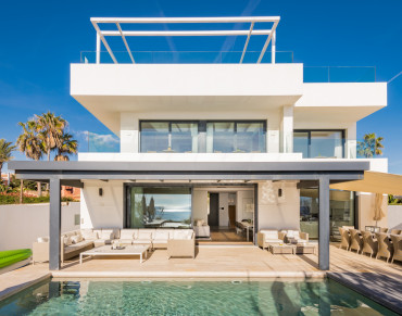 Villa for sale in Marbella East - HRB-00366P