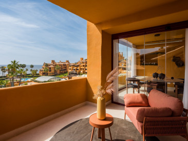 Apartment in Estepona — photo 3