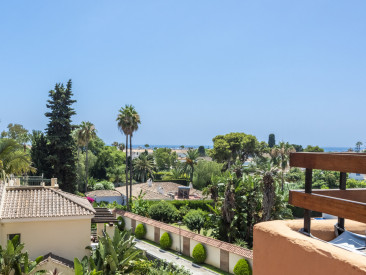 Penthouse in Estepona — photo 3