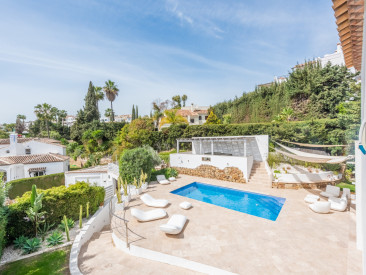 Villa in Marbella — photo 3