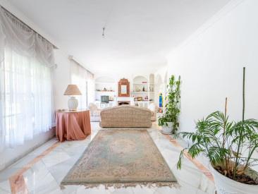 Villa in Marbella — photo 4