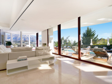 Villa in Marbella — photo 2