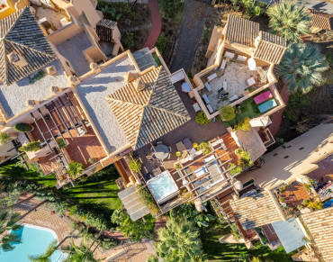 Penthouse for sale in Bahia Alcantara - PANR-14658