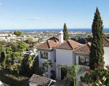 Villa Valmaris: Exclusive modern Andalusian villa with the sea at your feet