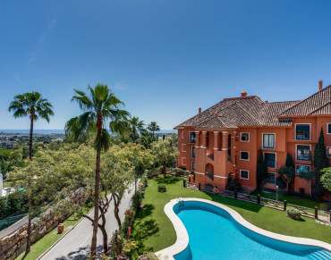 Apartment for sale in Benahavis - 361-10804P