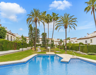 House for sale in Estepona East, Bel Air, Estepona - 5381MLTH