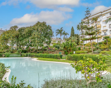 Apartment for sale in Marbella Golden Mile, Hacienda Nagüeles I, Marbella - 5495MLGF