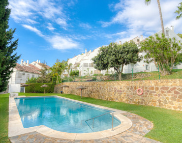Town House for sale in El Capricho - 5681MLTH