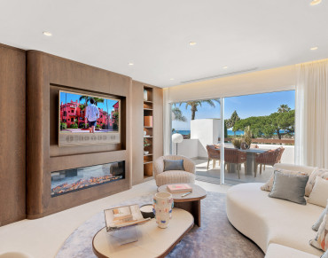 Apartment for sale in Los Monteros Palm Beach - CSR01486