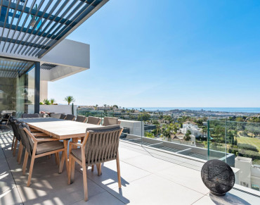 Apartment - Penthouse Duplex for sale in Benahavis - R4745185