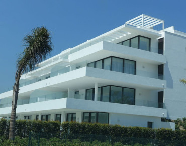 Apartment - Penthouse Duplex for sale in Estepona - R5143702