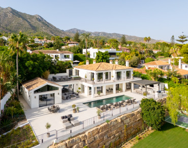 Villa for sale in Marbella Golden Mile, Rocio de Nagüeles, Marbella - SV2376