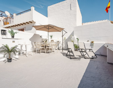 Town House for sale in Estepona Town - TMRT11627