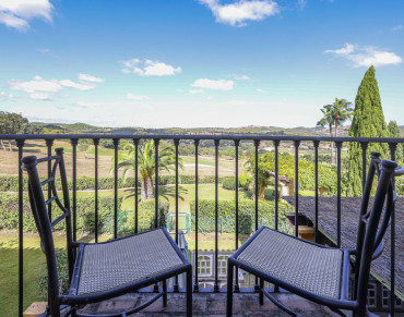 Town House for sale in Sotogrande - R5193631