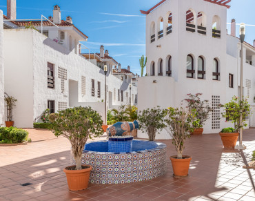 Apartment for sale in Nueva Andalucia, La Maestranza, Marbella - NEWA8988