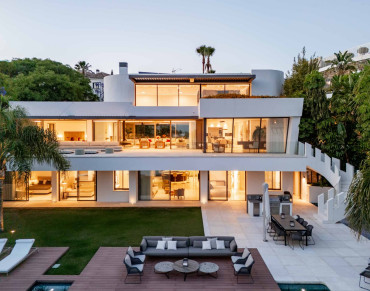 Villa for sale in La Quinta, Benahavís - DE226
