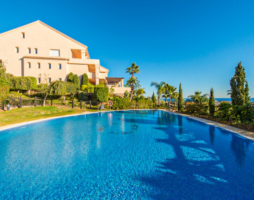 Apartment for sale in Nueva Andalucia, Marbella - DE1539