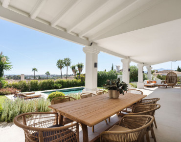 Villa for sale in Nueva Andalucia, Los Naranjos, Marbella - 145320