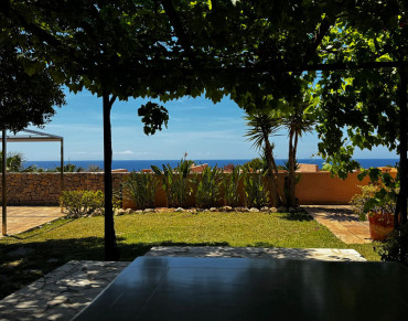 House for sale in Cala Tarida - IH667