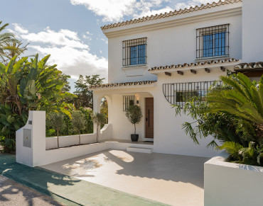 House for sale in San Pedro Playa, San Pedro de Alcantara - CSR01577