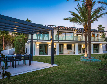 Villa for sale in Marbella Golden Mile, Nagüeles, Marbella - CSR01331
