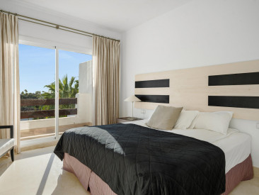 Penthouse in Marbella — photo 6