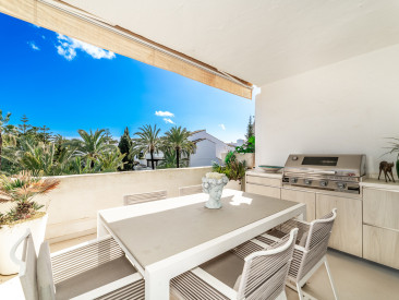 Apartment in Marbella — photo 4